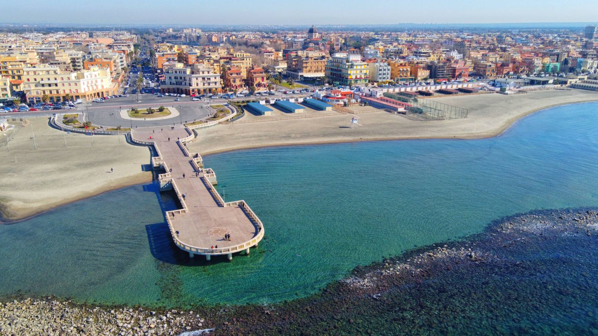 Il blu Ostia ormai  una sicurezza, firmata dal decreto di Balneazione 2022